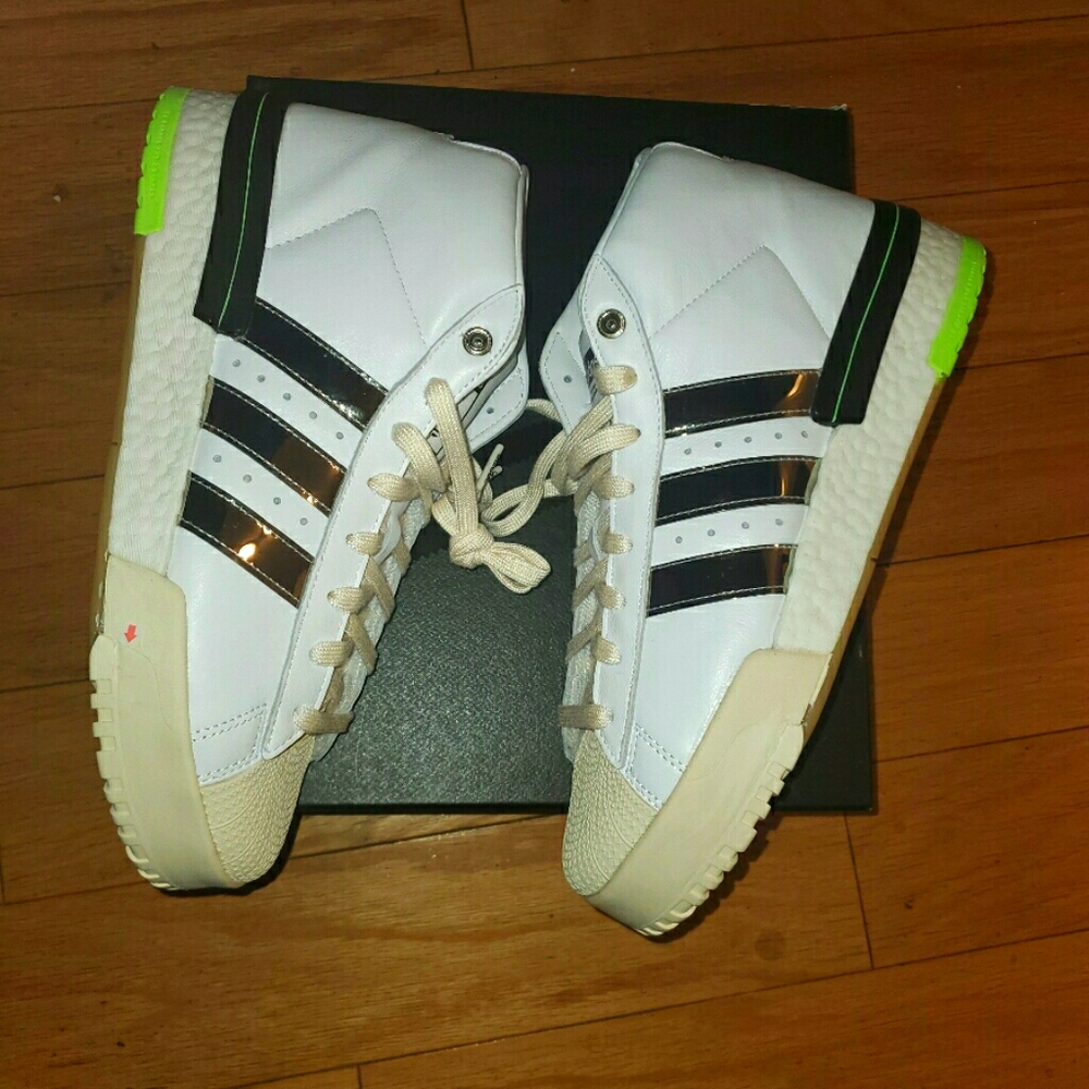 Sankuanz x adidas pro model